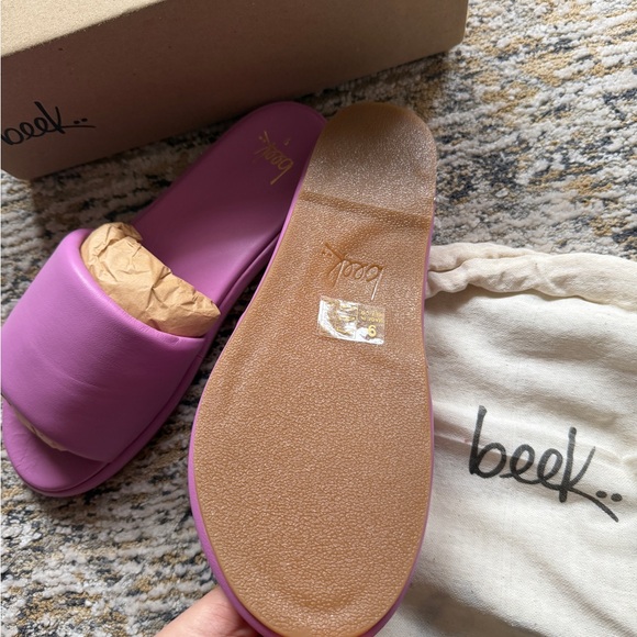 New Beek Puffbird lilac Slide Sandals leather size 9 - Picture 4 of 5